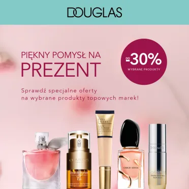 kosmetyki na różowym tle 