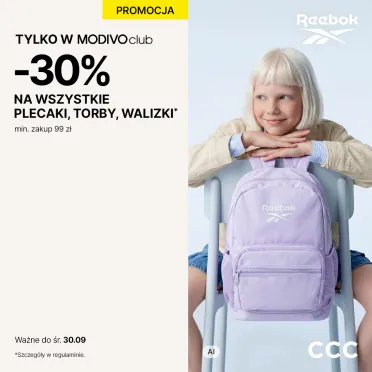 Dziecko na niebieskim tle.